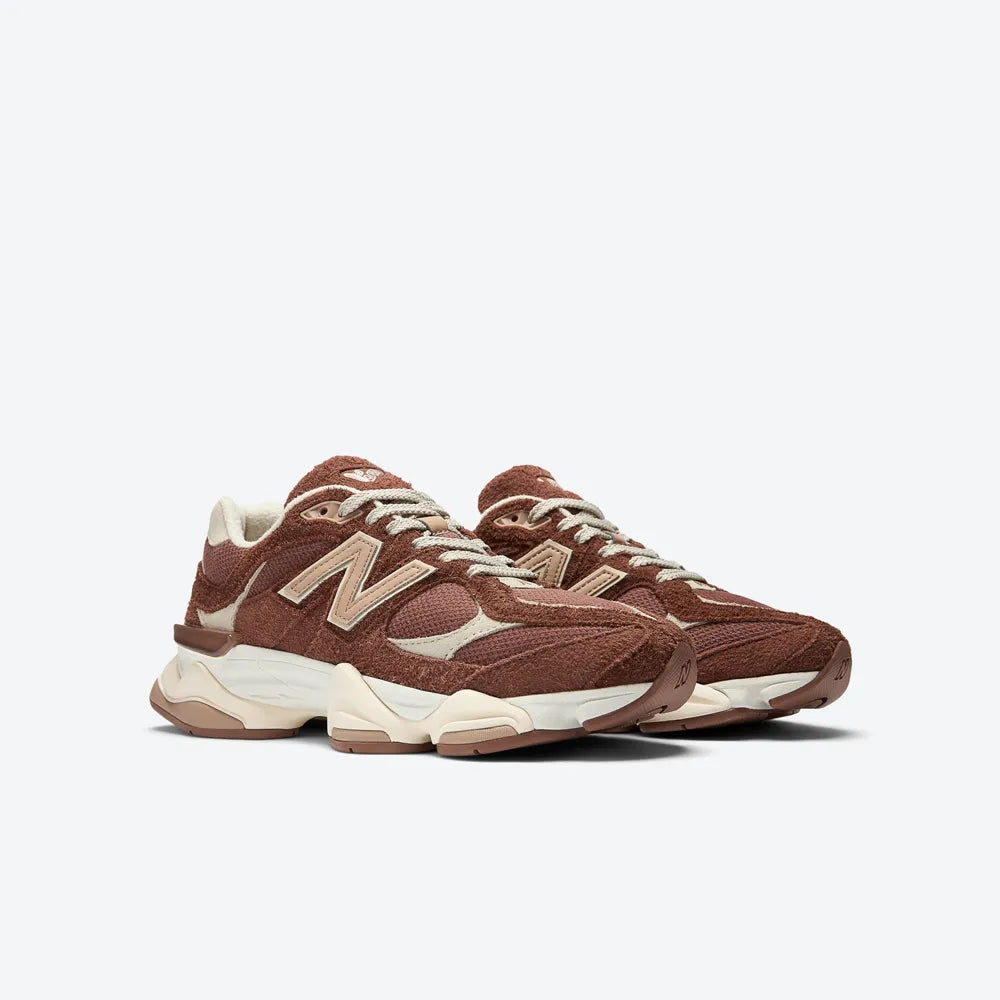 9060 | Timberwolf