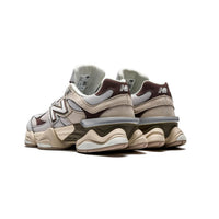 9060 | Grey Matter/Timberwolf